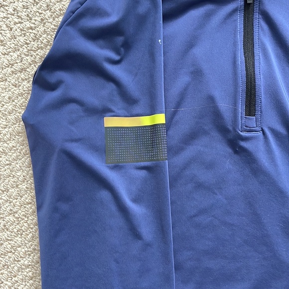 Reebok - Picture 4 of 8